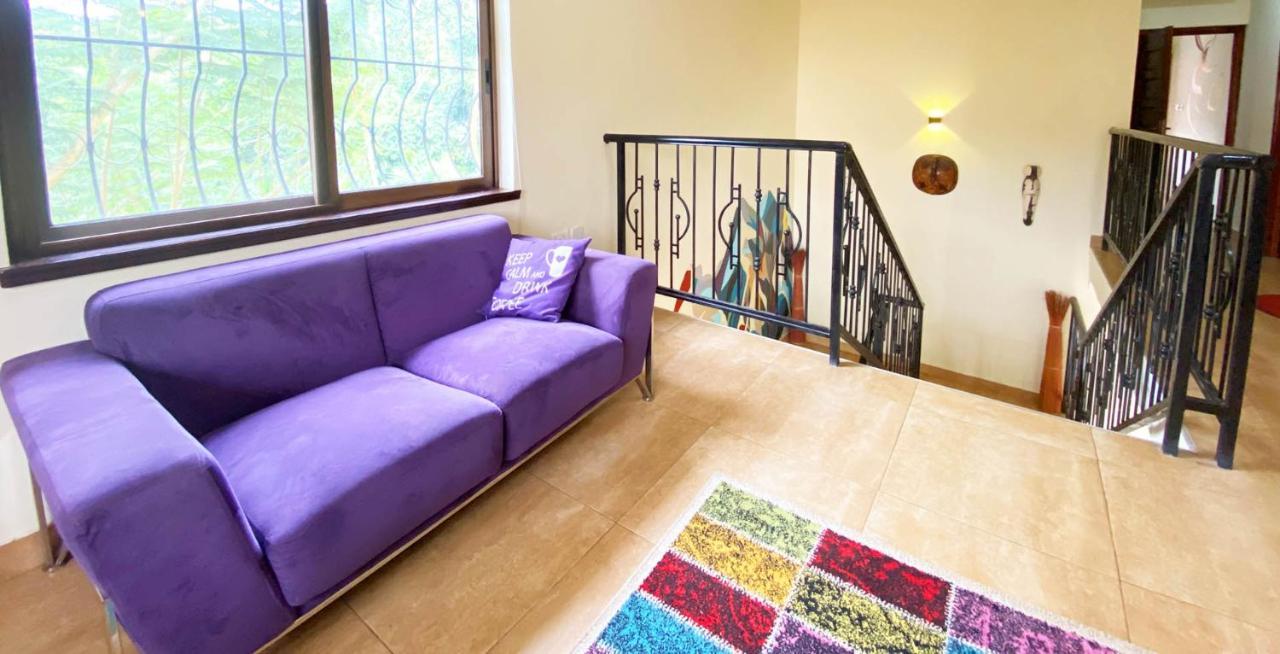 Cactus Creek Hotel Aburi Ngoại thất bức ảnh