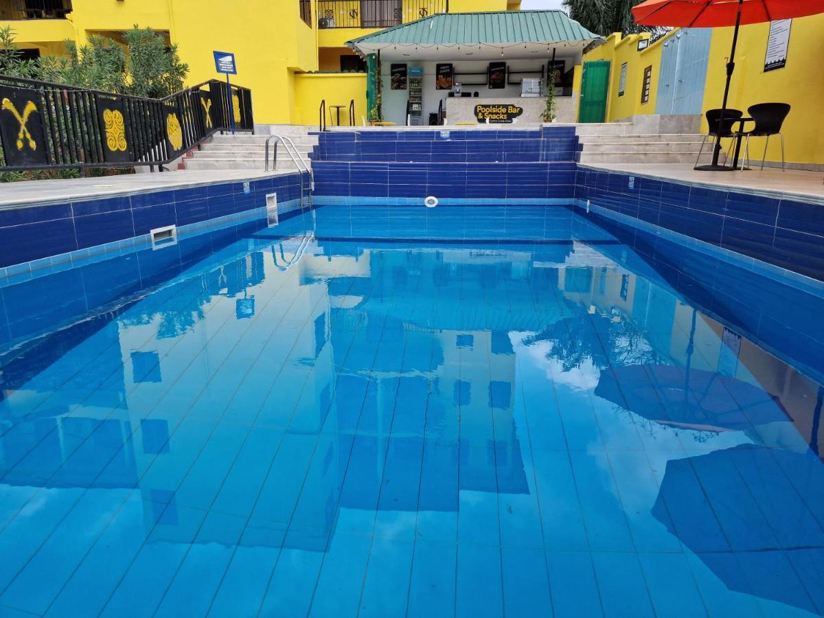 Cactus Creek Hotel Aburi Ngoại thất bức ảnh